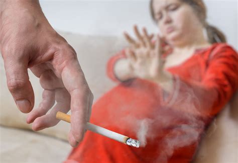 What Is Passive Smoking And How Does It Affect Your Pregnancy