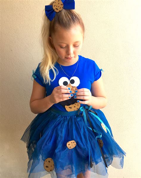 Diy Girls Cookie Monster Costume Dress Up As Something Beginning With