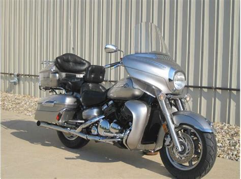 It was introduced in 1997 and was manufactured, largely unchanged, until 2005 through the 2009 model year. Buy 2005 Yamaha Royal Star Venture on 2040-motos