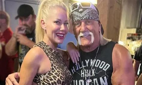Hulk Hogan Gets Engaged To Sky Daily Pwmania Wrestling News
