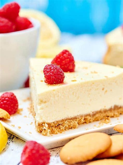 Easiest way to cook cheesecake recipe without sour cream and heavy cream