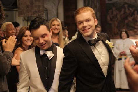 See The Pictures From Ian And Mickeys Wedding On Shameless Popsugar Entertainment Photo 17