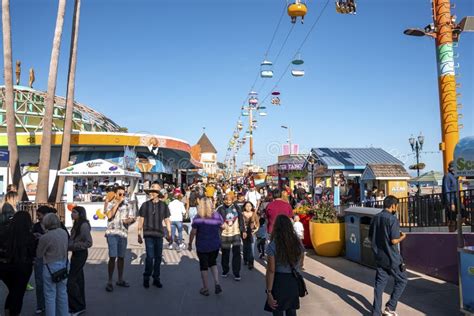 Crowd Exploring Amusement Park At Santa Cruz Beach Boardwalk Editorial