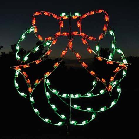 Led Lighted Outdoor Christmas Wreaths —