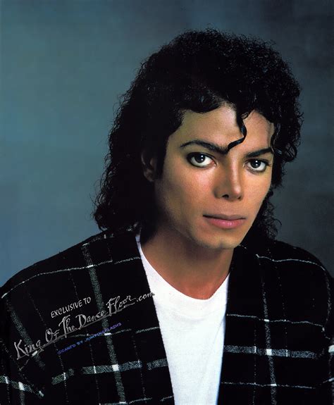 Michael Jackson In A Plaid Jacket 1987 Photoshoots Hq Michael Jackson