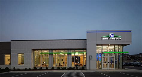 Fifth third bank, 161 north clark branch. Fifth Third Bank - BDG