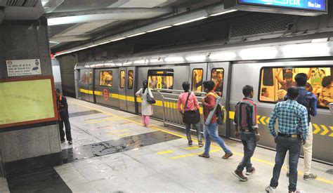 mcd election 2017 metro services to begin from 4am on mcd polling day delhi news times of india
