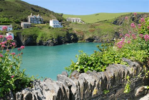 7 Unique And Quirky Places To Stay In Cornwall Sykes Holiday Cottages