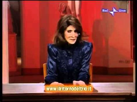 La ricordiamo con questo suo sketch in cui interpreta merope generosa. Anna Marchisini - La sessuologa - L'atto sessuale - YouTube