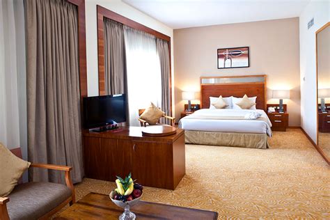 Executive Suite Grand Landmark Hotels And Suites