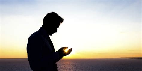 Waktu sholat dhuha adalah setelah matahari terbit hingga sebelum tergelincir. Solat Dhuha - Rebut 6 Kelebihan Yang Dijanjikan - Muslim ...