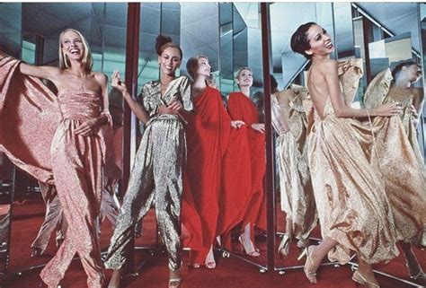 70 S Style Halston Dress Disco Fashion Fashion