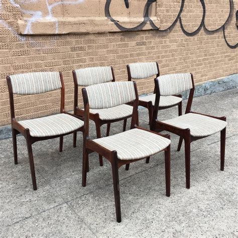 Eric Buck Danish Modern Rosewood Dining Chairs Set Of 5 Chairish