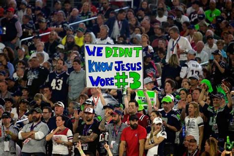 The Funniest Nfl Fan Signs Weve Ever Come Across Funny Nfl Nfl Fans