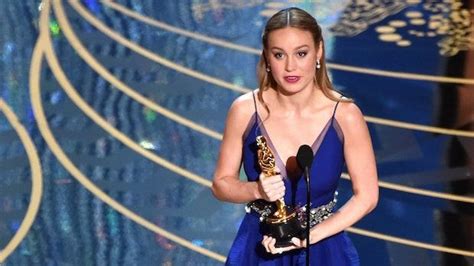 Brie Larson Personally Hugged Every Sexual Assault Survivor After Lady Gagas Emotional Oscar