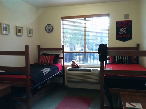 ] exchange to csu northridge? Small touches can make your CSUN dorm room feel like home ...