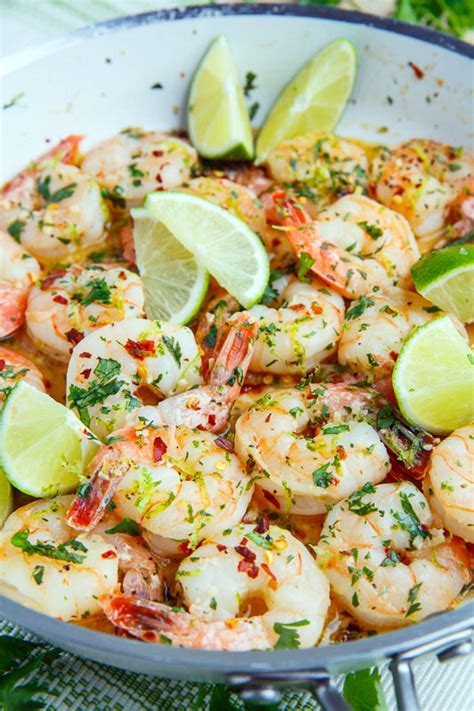 It's deliciously saucy, perfectly rich and buttery and amazingly flavorful! Cilantro Lime Shrimp Scampi with Zucchini Noodles Recipe on Closet Cooking