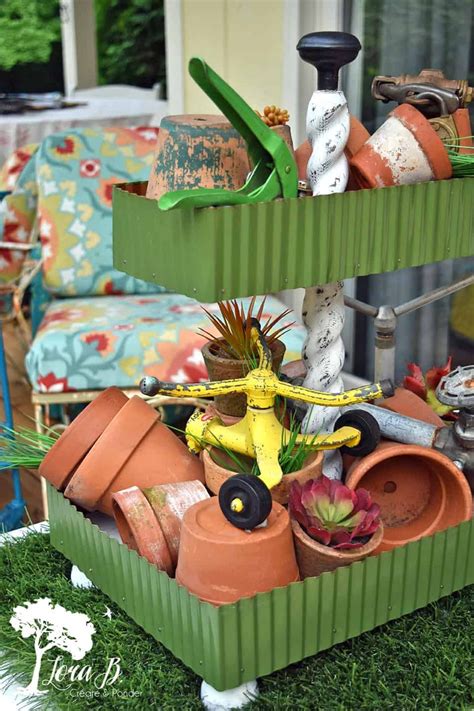 10 Easy Repurposing Ideas For Using Old Garden Tools In Your Decor