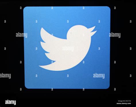 Twitter Hi Res Stock Photography And Images Alamy