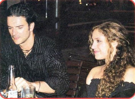 Check spelling or type a new query. No creerás la gran locura de amor que hizo Ricardo Arjona ...