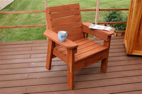 Included are patio furniture plans to help you build seating like sofas and benches, tables from big to small, and fun additions like a bar and porch swing to make. DIY Pete - DIY Project Tutorials - DIY Inspiration - DIY Plans