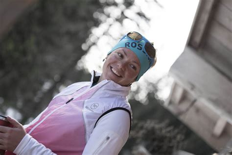 Marie Dorin Habert Et Marie Laure Brunet Avec Rossignol Textile Sports Infos Ski Biathlon