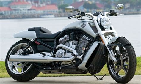 Car And Bike Fanatics Harley Davidson V Rod Pictures