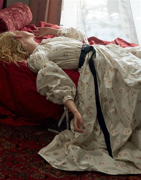 Duchess Dior Elle Fanning By Annie Leibovitz For Vogue Us June