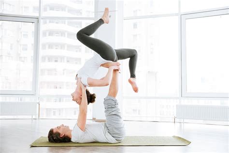 Easy Paryner Poses Fun Partner Yoga Poses To Build Trust And