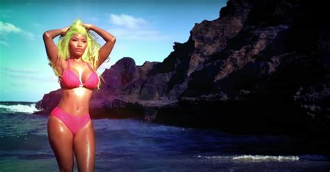 Nicki Minaj Bikini Photos Her Sexiest Swimsuit Pictures