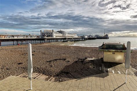 Brighton Palace Pier Photograph By Len Brook