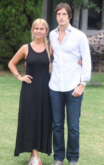 Después de darnos cuenta del festejó y ciertas. Como se llama la novia de Ivan de Pineda