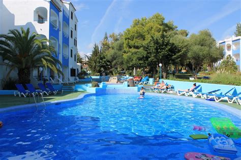 Podróż po najbardziej słonecznych zakątkach europy. Hotel Europa - Hiszpania, oferty i opinie w Travelplanet.pl