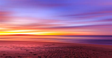 Purple Sky Beach Sunset Sand Footprints Hd Nature 4k