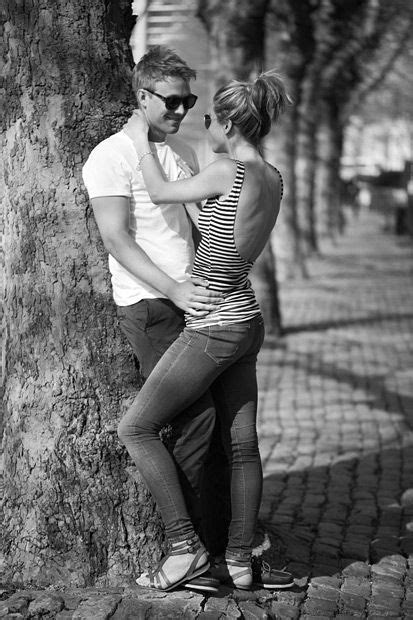 Posing Couples ~ 80 Pictures And Poses Creative And
