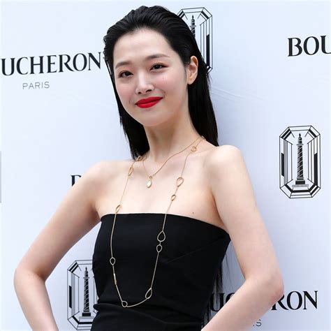 Sulli K Pop Star Found Dead In Her Apartment At Age 25