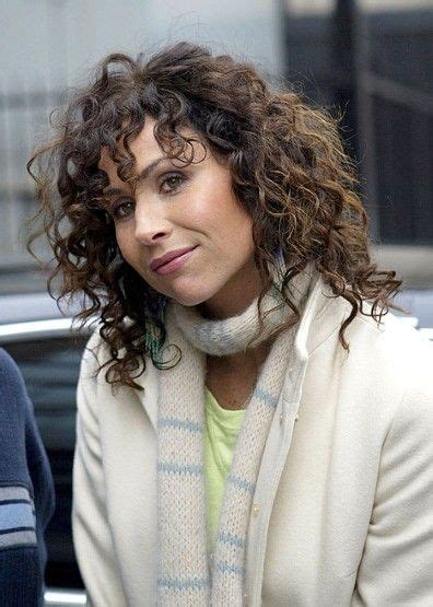 Choose the one that will fit you and create a superb look! Salut, Sugar!: CURLY FRINGE: 25 WOMEN WHO ROCKED IT