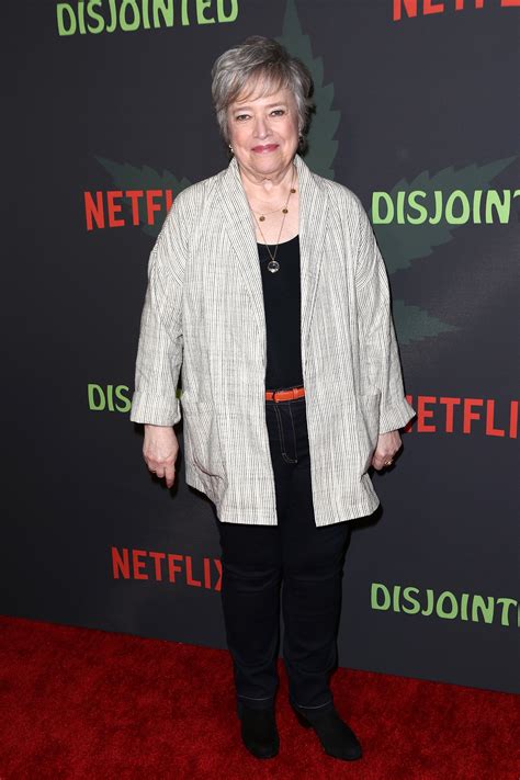 Kathy Bates Was 'Facing Diabetes' Before 60-Lb. Weight Loss: I 'Didn't Want to Live with That ...