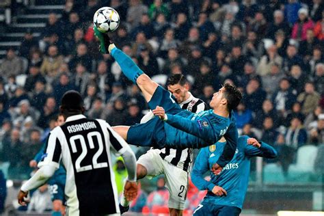 Cristiano Ronaldo Hace Chilena Frente A La Juventus