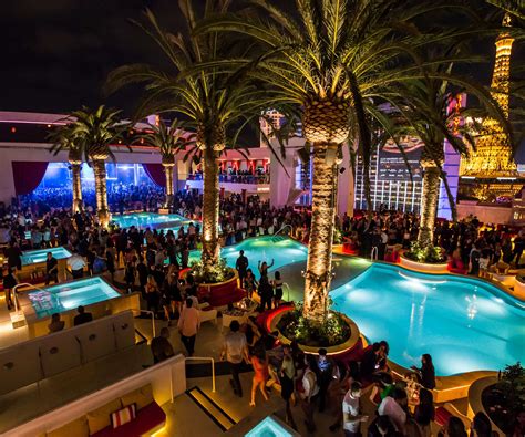 18 Rooftop Bars In Las Vegas With Jaw Dropping Views In 2022 Las