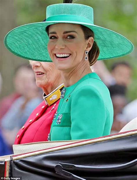 Kate Middleton Exudes Elegance In Green At Trooping The Colour See The Celeb Post