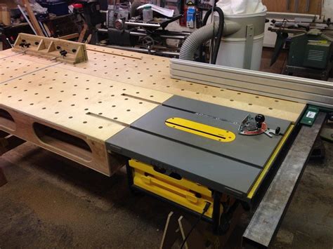 Watch as ron introduces his paulk workbench ii with router table. Onboard Paulk Workbench with Biesmeyer | Woodworking ...