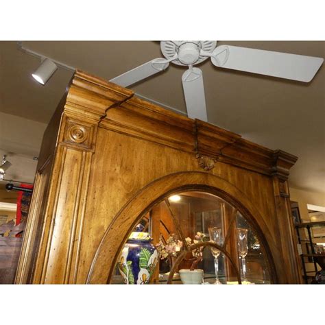 Get furniture delivered to your door. Lexington Furniture Southern Living Lighted China Cabinet ...