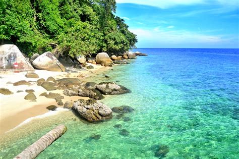 Dari taman tema air sehinggalah ke taman tema… 13 Tempat Menarik Di Sandakan Yang Pasti Membuatkan Anda ...