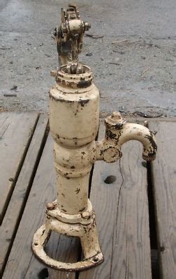 Learn more about manual water pumps and how they can benefit your homestead. Antique MYERS Well Water Hand Pump Cast Iron 25" tall ...