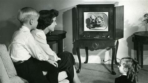 How Your Television Set Has Evolved Over Time Tech Histories Youtube