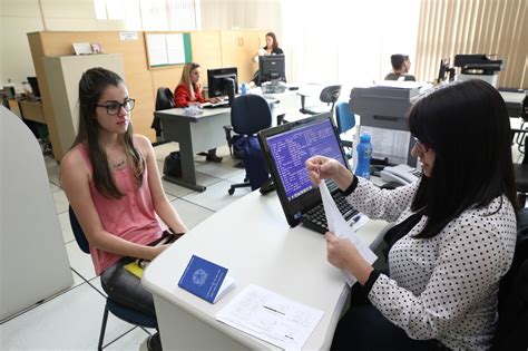 Faculdade Abre Seleção Para Assistente Administrativo Em Salvador Recruta Bahia Empregos
