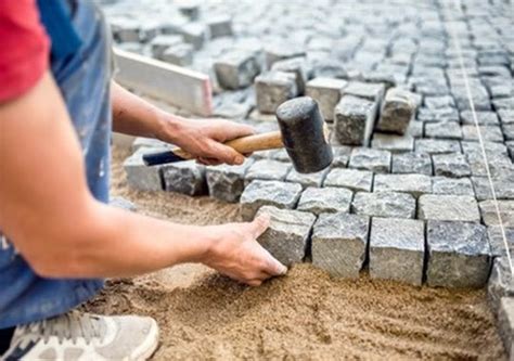 Check spelling or type a new query. Basiswissen Kopfsteinpflaster verlegen | Garten pflaster ...