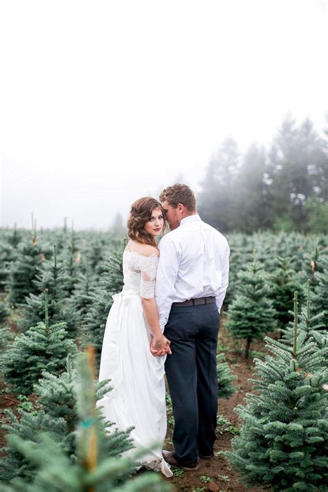 Perfect For An Oregon Elopement Gorgeous Christmas Tree Farm Wedding Editorial In Portland