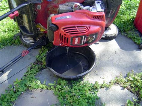How to clean the oil hole on a craftsman chainsaw chain bar. Lawn Mowers » Blog Archive Should I Change Oil in My Lawn ...